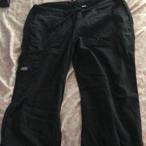 Black Cherokee scrub bottoms